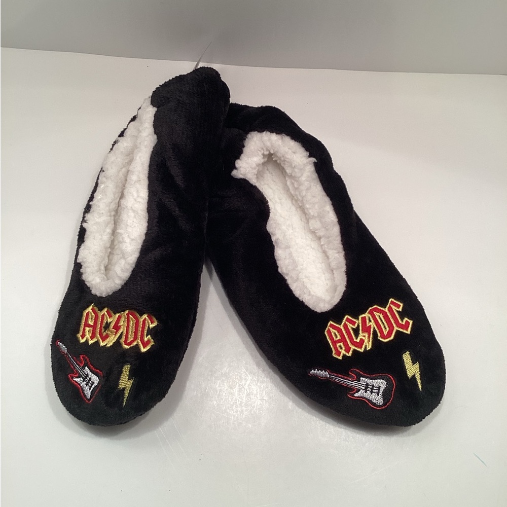 AC/DC Black Plush Women's Slip-On Slippers with Red Guitar Patch A15